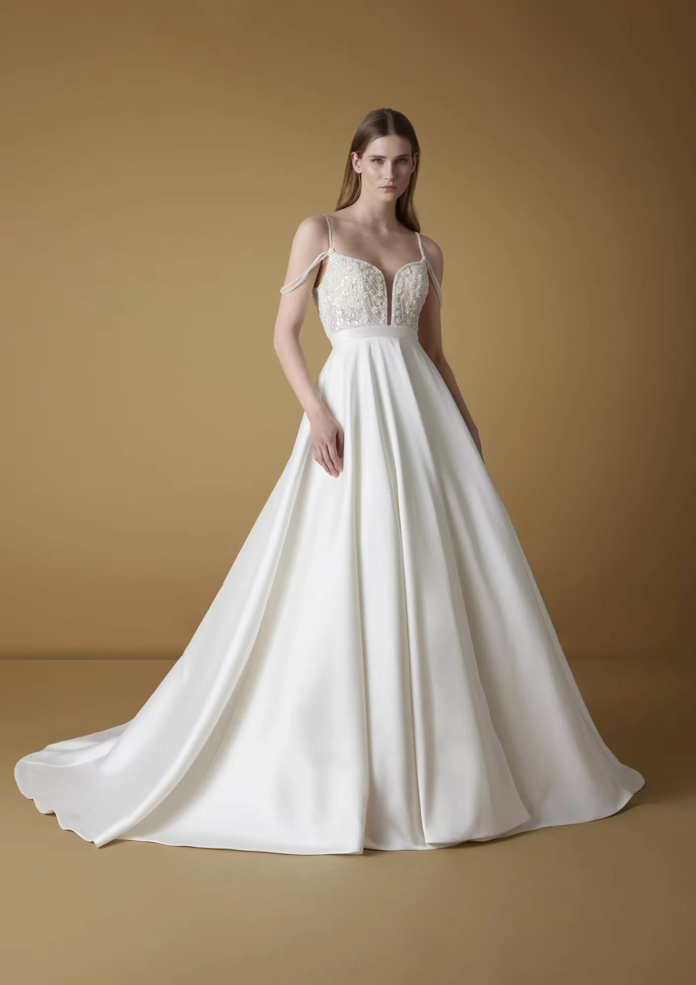 Nicole Milano - Abito 1805